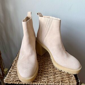 CeliaB Beige Heeled Ankle Boots